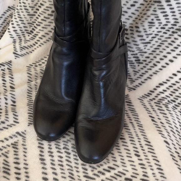 Awesome leather boots! - Picture 2 of 7